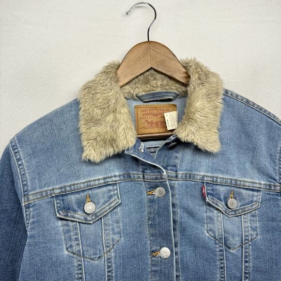 Vintage Levis Denim Jacket Women's Large MIS blue Fur Collar 77735-0361 Cropped - Picture 2 of 11